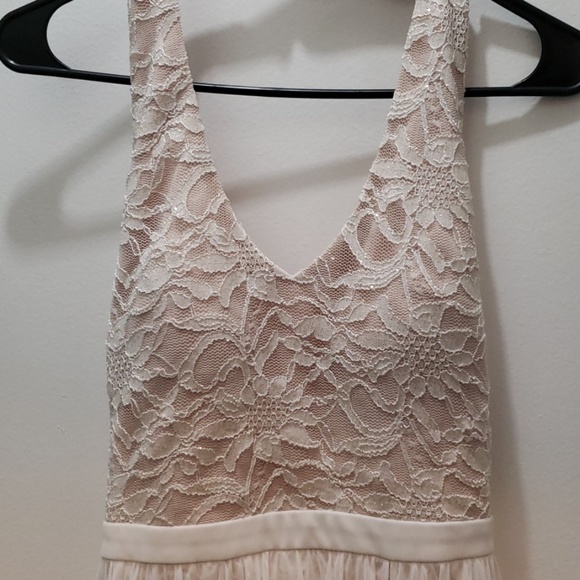 Dress - Picture 4 of 4